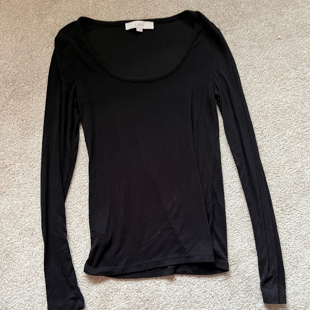 LOFT Scoop Neck Long Sleeve